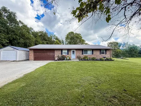 1358 Hale Rd, Wilmington, OH 45177
