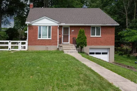 2113 Sylved Ln, Cincinnati, OH 45238