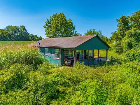 134 Seaman Rd, Peebles, OH 45660