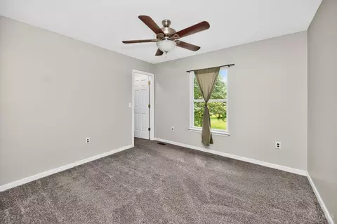 Bedroom - 1775 Huntley Rd, Goshen, OH 45122 photo 5 of 10