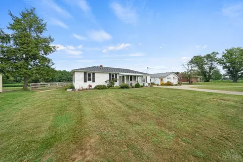 527 St Rt 222, Felicity, OH 45120