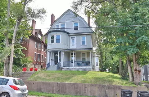 2312 Kemper Ln, Cincinnati, OH 45206
