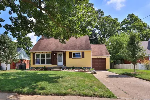 8840 Cottonwood Dr, Cincinnati, OH 45231
