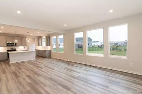 920 Pondside Ln, Morrow, OH 45152 photo 9