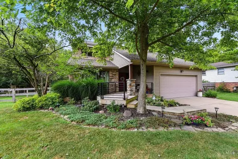5717 Valley Forge Dr, Fairfield, OH 45014