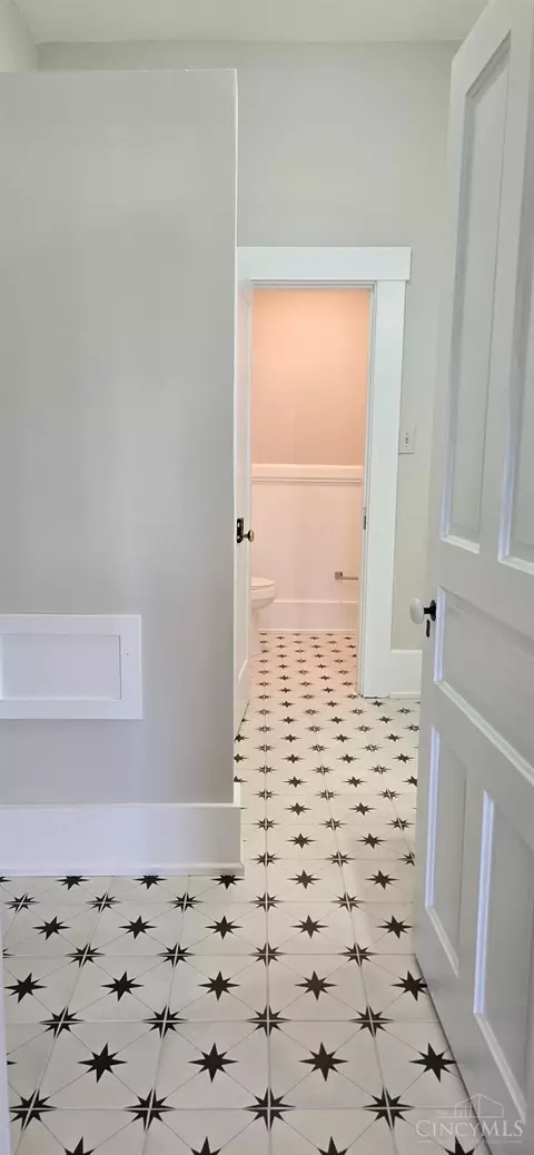 Entry Way - 504 Cherry St, Blanchester, OH 45107 photo 8 of 8