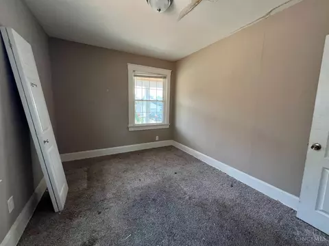 258 Seventy Third St, Cincinnati, OH 45216 photo 5