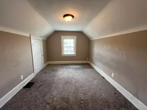 258 Seventy Third St, Cincinnati, OH 45216 photo 8