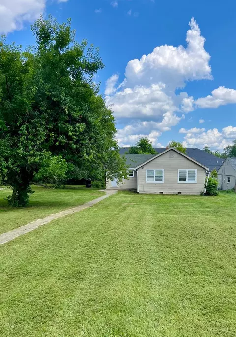 8320 Monroe Ave, Cincinnati, OH 45236