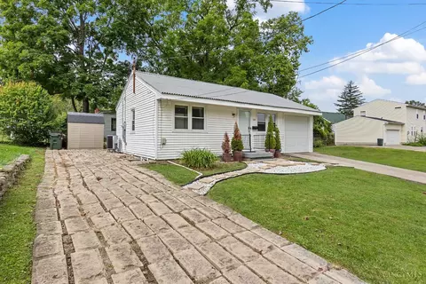 Exterior - 103 Fox Dr, Mason, OH 45040 photo 2 of 7