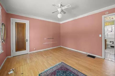 Bedroom - 3950 King Pl, Cincinnati, OH 45223 photo 1 of 3