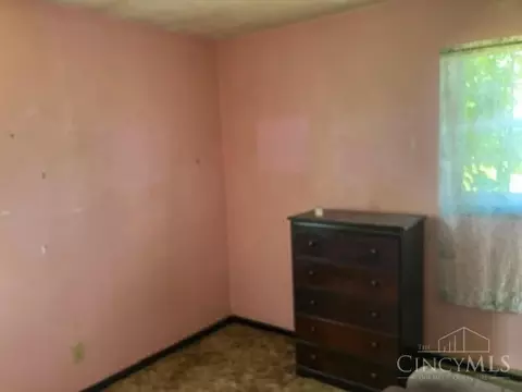 Bedroom - 14974 Chad Ln, Williamsburg, OH 45176 photo 4 of 5