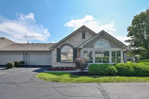 1396 Cotswold Ln, Hamilton, OH 45013