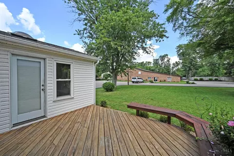 Exterior - 8509 Plainfield Rd, Cincinnati, OH 45236 photo 7 of 11