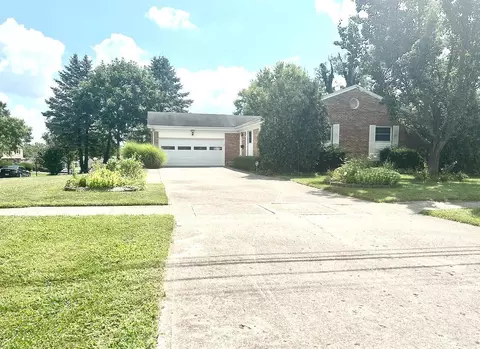 602 Waycross Rd, Forest Park, OH 45240