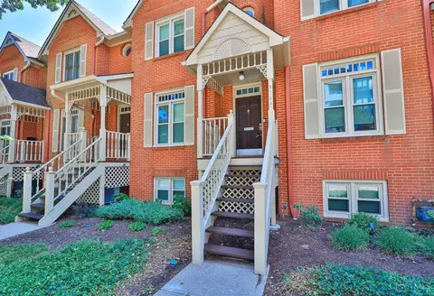 2108 Alpine Pl, Cincinnati, OH 45206 photo 3