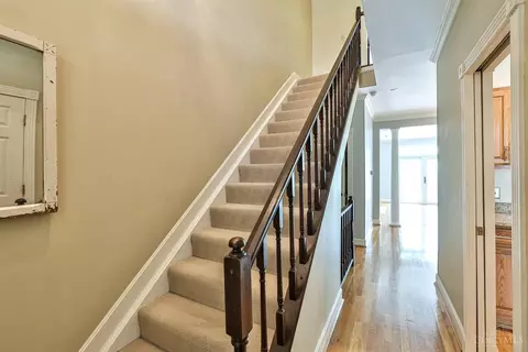 2108 Alpine Pl, Cincinnati, OH 45206 photo 4