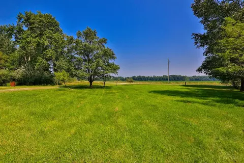 Exterior - 2710 Glady Rd, Blanchester, OH 45107 photo 13 of 15