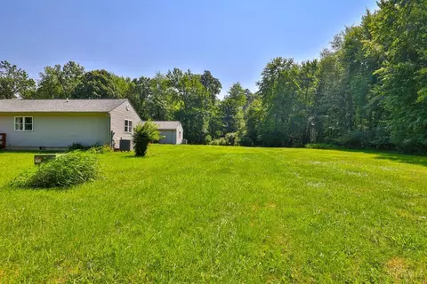 Exterior - 2710 Glady Rd, Blanchester, OH 45107 photo 11 of 15