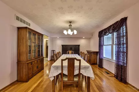 Dining - 2710 Glady Rd, Blanchester, OH 45107 photo 1 of 6