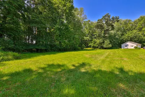 Exterior - 2710 Glady Rd, Blanchester, OH 45107 photo 12 of 15