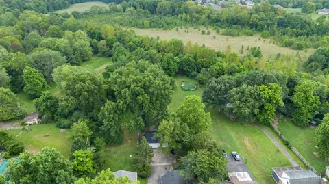 View/Area - 1559 Springdale Rd, Cincinnati, OH 45231 photo 4 of 5