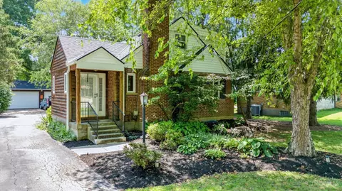 Exterior - 1559 Springdale Rd, Cincinnati, OH 45231 photo 2 of 12