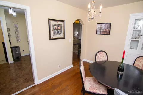 Dining - 517 State Rd, Cleves, OH 45002 photo 3 of 3