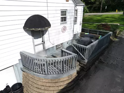 Exterior - 517 State Rd, Cleves, OH 45002 photo 2 of 3