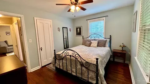 Bedroom - 517 State Rd, Cleves, OH 45002 photo 2 of 2