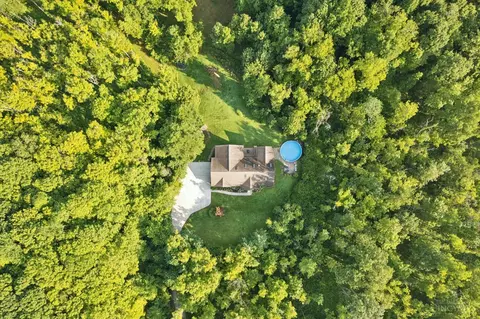 6050 Dry Ridge Rd, Colerain Twp, OH 45252