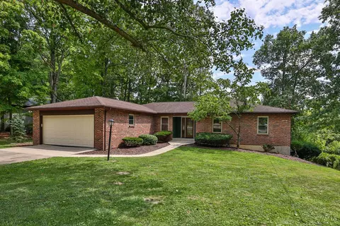 7879 Hickory Hill Ln, West Chester, OH 45241