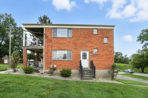 2923 Blue Rock Rd, Cincinnati, OH 45239