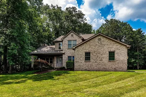 4383 Claude Ct, Oxford, OH 45056