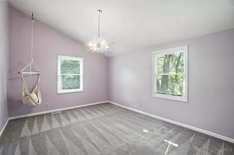 Bedroom - 8131 Hopper Rd, Cincinnati, OH 45255 photo 4 of 6