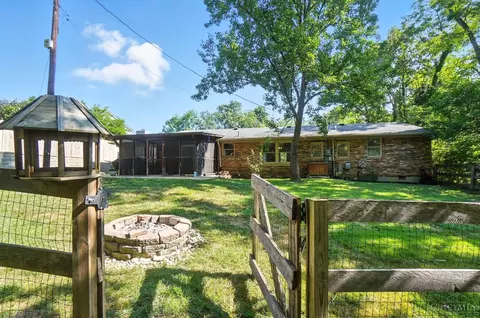 Exterior - 8131 Hopper Rd, Cincinnati, OH 45255 photo 13 of 14