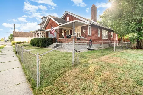 Exterior - 409 E St, Hamilton, OH 45013 photo 1 of 7