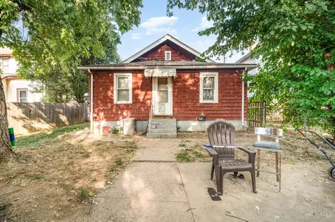 Exterior - 409 E St, Hamilton, OH 45013 photo 5 of 7