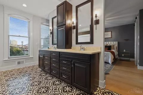 314 Mulberry St, Cincinnati, OH 45202 photo 21