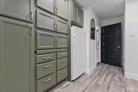 314 Mulberry St, Cincinnati, OH 45202 photo 8
