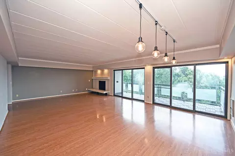 Living - 1775 Mcmillan St, Cincinnati, OH 45206 photo 8 of 9