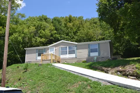 316 Circle Dr, Ripley, OH 45167