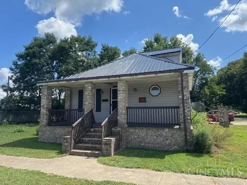 208 Second St, Manchester, OH 45144
