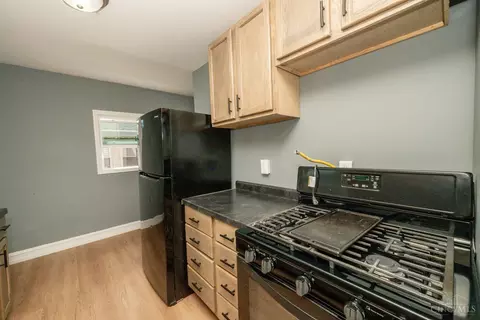 Kitchen - 5812 Monning Pl, Cincinnati, OH 45227 photo 1 of 1