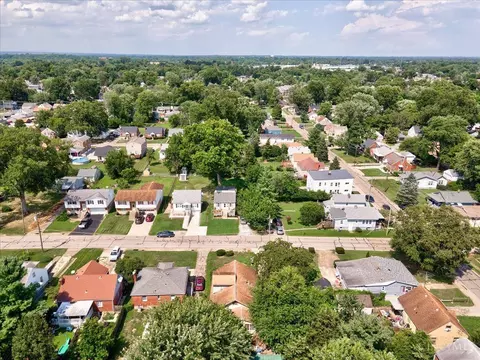 View/Area - 4231 Myrtle Ave, Cincinnati, OH 45236 photo 5 of 7