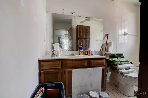 Bath - 4231 Myrtle Ave, Cincinnati, OH 45236 photo 1 of 3