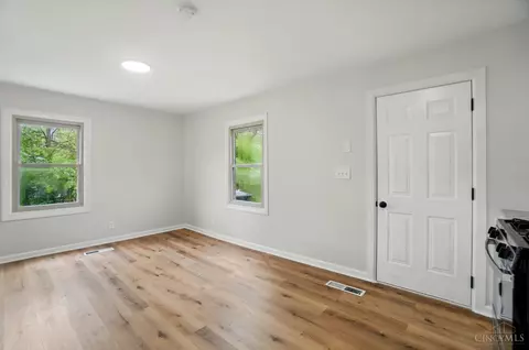 Other - 9530 Crestbrook Dr, Cincinnati, OH 45231 photo 4 of 9
