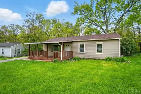9530 Crestbrook Dr, Cincinnati, OH 45231