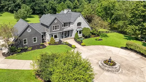 2379 Brown Ln, Lawrenceburg, IN 47025