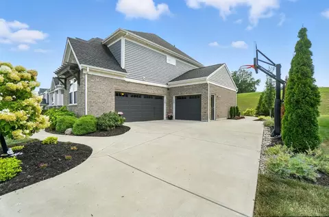 Exterior - 2803 Buckridge Dr, Cincinnati, OH 45233 photo 6 of 6